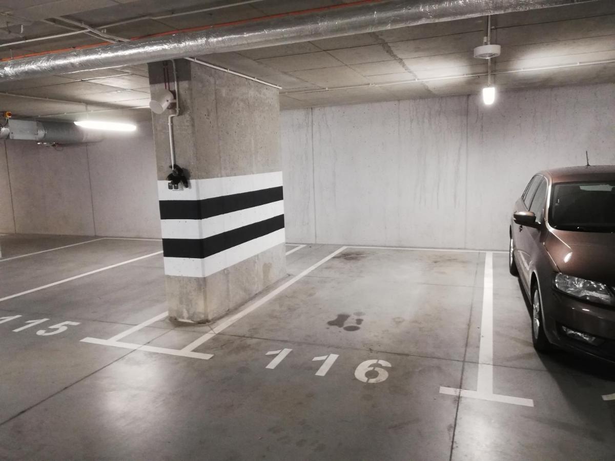 Apartment Efaga Modern Tower Gdynia With Private Parking Space 外观 照片
