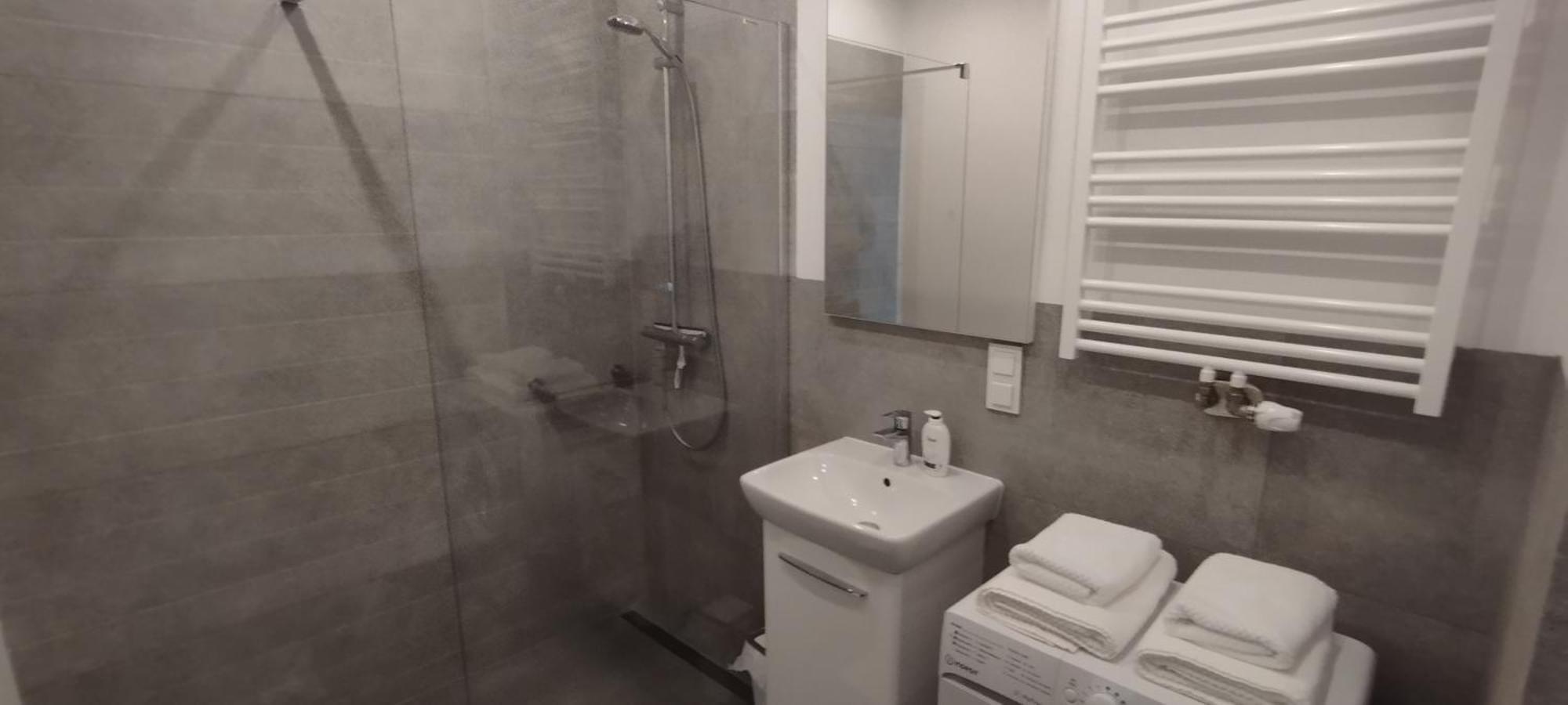 Apartment Efaga Modern Tower Gdynia With Private Parking Space 外观 照片